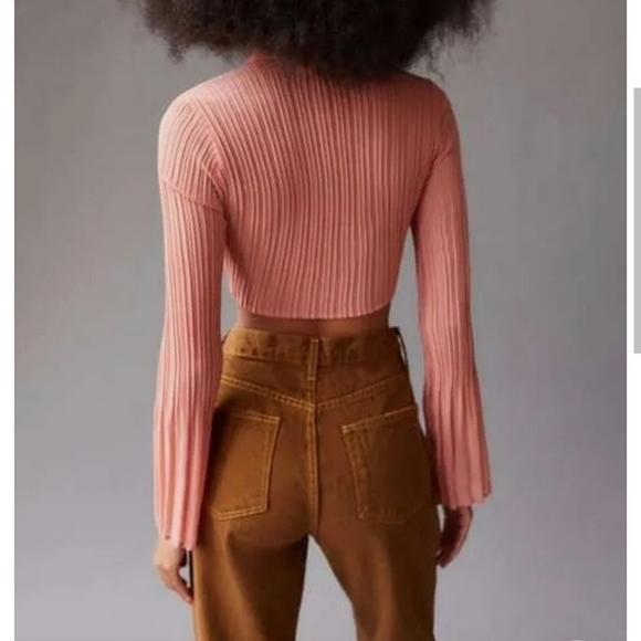 Urban Outfitters Rachel Plisse Tie Front Crop Top Coral Large NWT - Picture 3 of 10